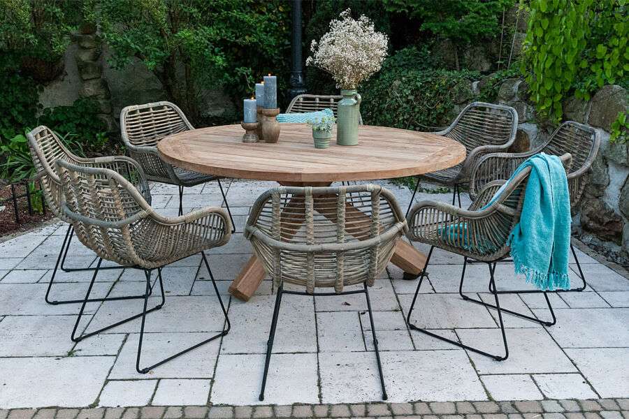 bordeaux-laval-zestaw-ogrodowy-z-okraglym-stolem-170cm-8-krzesel-rattanowych-kolor-naturalny-vimine-luksusowe-meble-ogrodowe.jpg