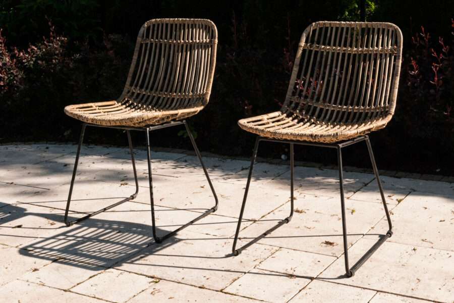 dinan-krzeslo-ogrodowe-rattanowe-naturalny-rattan-na-plozach-krzesla-rattanowe-vimine-luksusowe-meble-rattanowe-900×600-1.jpg