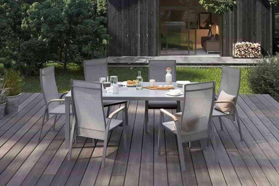 oviedo-zestaw-ogrodowy-stolowy-4-6-osob-stol-ogrodowy-6-krzesel-ogrodowych-drewno-teak-kolor-szary-zumm-luksusowe-meble-do-ogrodu-900×600-1.jpg